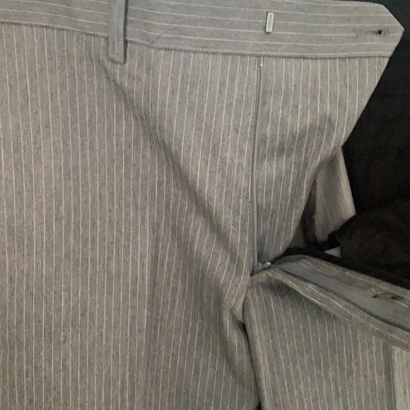 Express Mens Grey Pinstripe Pant - Picture 4 of 4